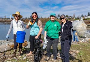 Beach Cleanup for Black Friday @ I and J Street Waterway